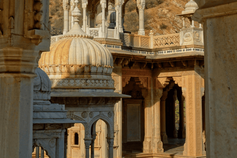 Królewska wycieczka do Jaipur: luksusowy pobyt 2 dni i 1 noc