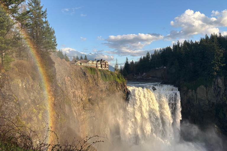 Leavenworth: Tour Bavarian village, mountains, falls & lakes