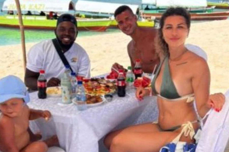 桑给巴尔：纳库彭达沙洲和石头城之旅（含午餐）私人观光（不含酒店接送服务）