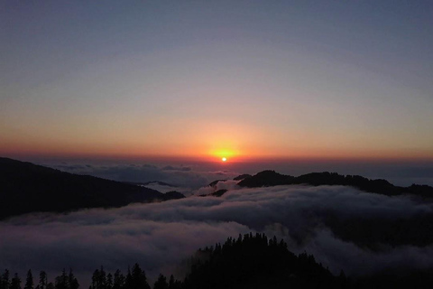 Kutaisi: Bakhmaro Sunset Private Tour with Picnic