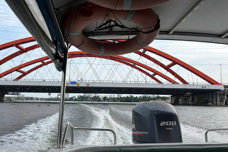 HCM Sunset Speedboat on Saigon River–Dragon Floating Temple HCMSunset Deluxe Max12