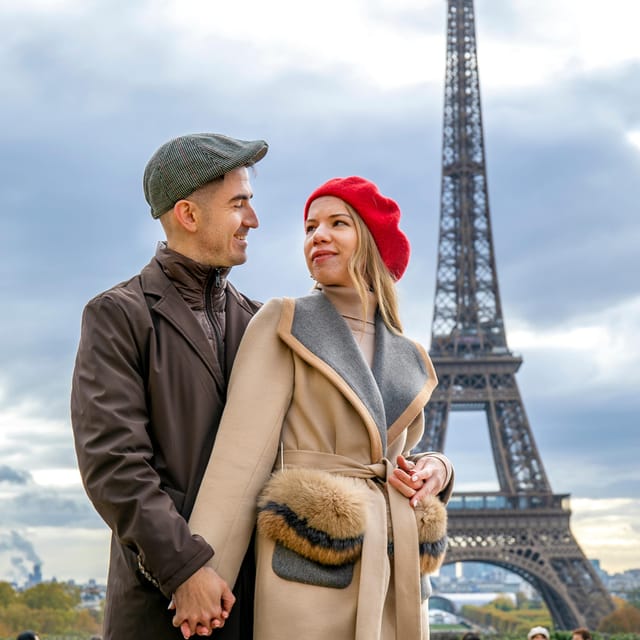 Séance photo autour de la tour Eiffel avec 55 photos retouchées (1 h)