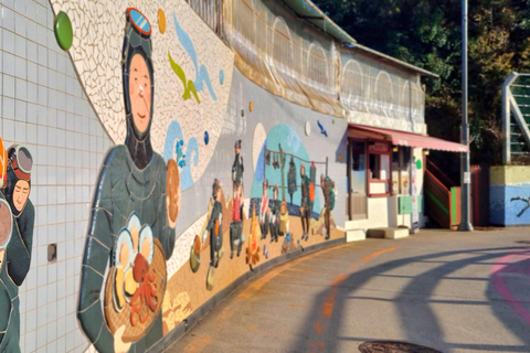 Busan: Easy Coastal Hiking Tour with Scenic Views