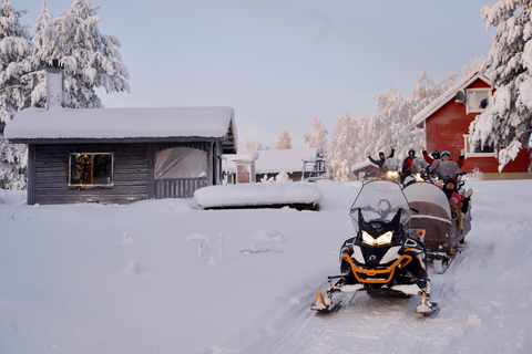 Pesca en hielo con motos de nieveConducción en solitario