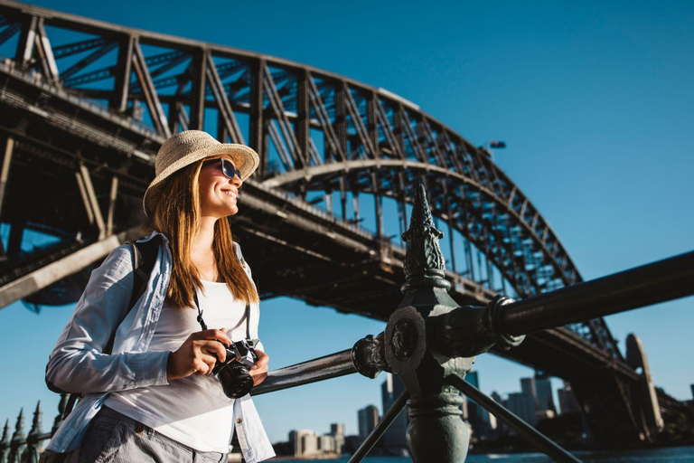 Best of Sydney: Private Walking Tour with a Local Private City Tour - 6Hr