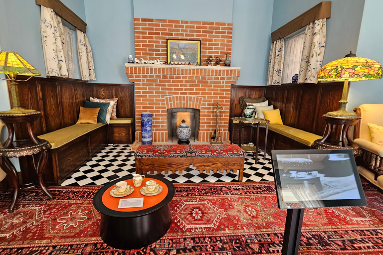 Sangre, Lágrimas e Independencia: Recorrido por la Oscura Historia Colonial de CoreaTour a pie en grupo, encuentro en la salida 5 de la estación de Dongnimmun 9:30 h