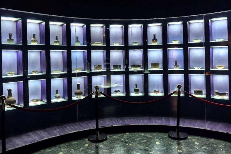 Hangzhou: Private Southern Song Dynasty Day Tour Private Tour for 1–2 People