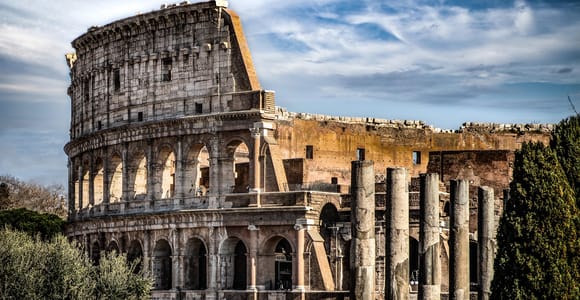 Guided tour of the Colosseum, Roman Forum, and Palatine Hill