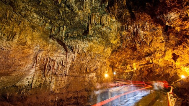 Visit San Cristobal Rancho Nuevo Caves and Arcotete Tour in San Cristobal de las Casas