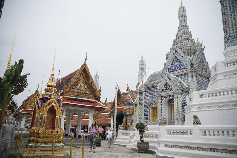 Bangkok: Grand Palace, Wat Pho, Wat Arun Sacred & Local Tour Tha Maharaj