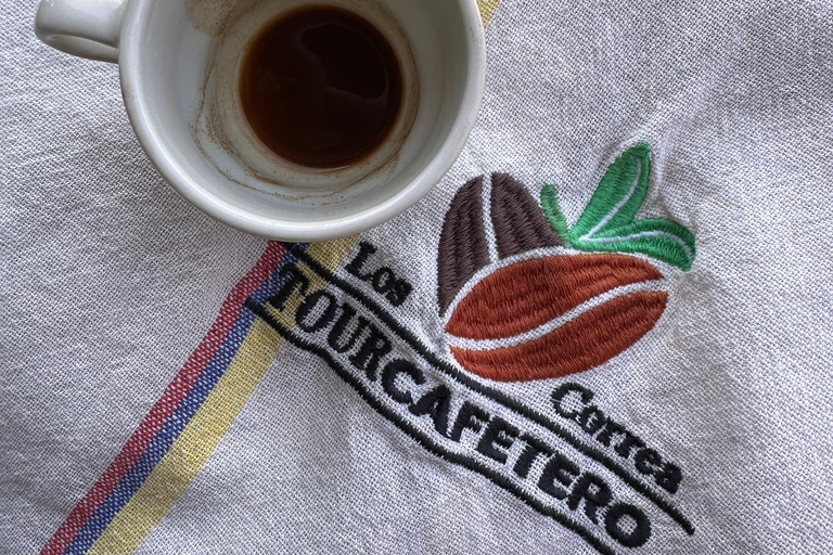 Medellín: 2-Day Jardín and Tapartó Tour with Accommodation