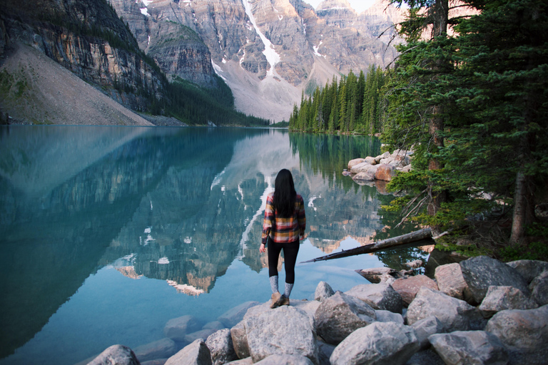 Banff: Lake Louise, Moraine Lake & Emerald Lake Day Tour