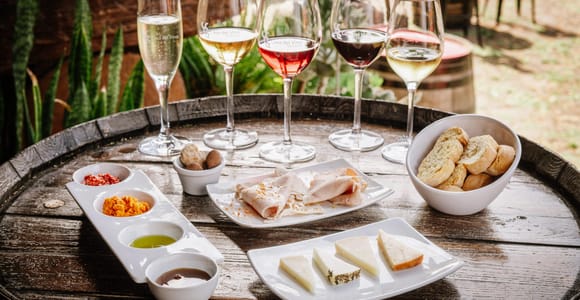 Tenerife: Wine Museum Ticket with Local Wines & Food Tasting