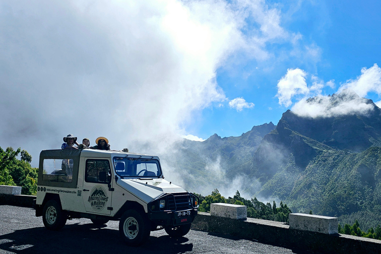 Excursion en jeep dans l&#039;ouest de Madère – Fanal, Seixal, piscines naturelles et petits groupes