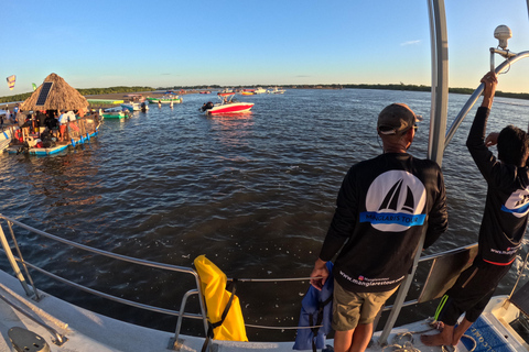 Wycieczka katamaranem - Costa del Sol El SalvadorWycieczka katamaranem - słoneczne wybrzeże Salwadoru