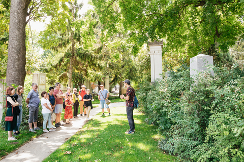 Vienne : cimetière central ‒ la cité des morts