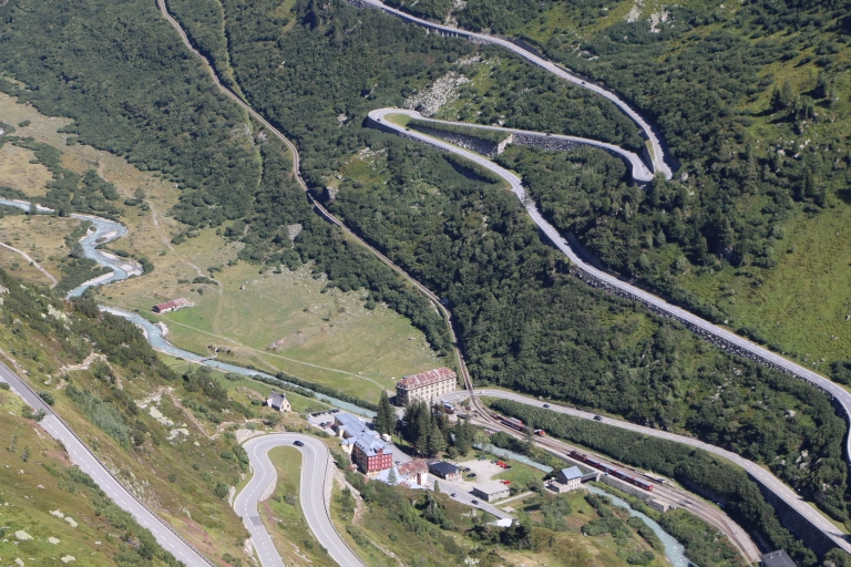 Suiza: Traslado privado dentro de SuizaTraslado de hasta 300 Kilómetros