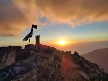 HALBGEFÜHRTE WANDERUNG ZUM OLYMPUS-GIPFEL