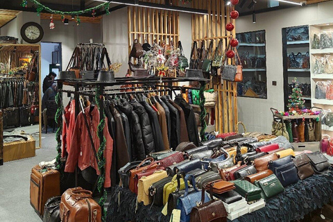 Exclusive Agra Leather & jewellery Boutique Tour Agra: Famous Leather Workshop Tour