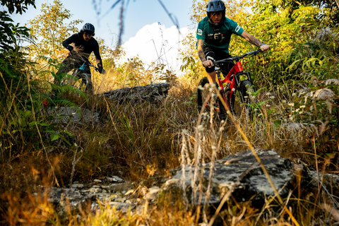 Pokhara: Mountainbike-tur med enduro i Australian Base Camp