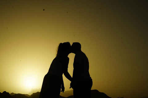 Hurghada: Desert Stargazing, Camel, Dinner & Smart Telescope Hotel pickup and drop-off from Hurghada hotels