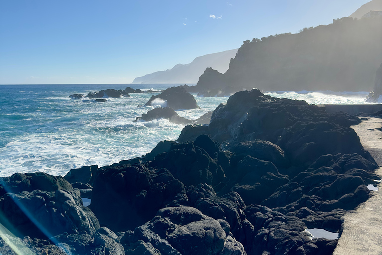 Onthul West-Madeira: 4x4-kliffen, zwembaden en uitzichten4x4 jeeptours van een hele dag op het eiland Madeira