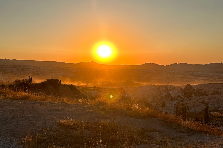 Cappadocia: Sunset Hiking Tour with Local Guide