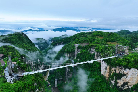 Zhangjiajie: 2-Day Tour with Glass Bridge & Tianmen Mountain 2-Days Panoramic Tour: Mt Avatar,Glass Bridge,Mt Tianmen