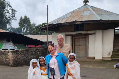 Addis Abeba: Führung mit Markt und Live-Musik