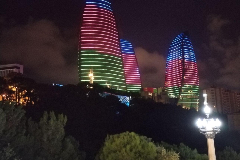 Visite nocturne panoramique de Bakou