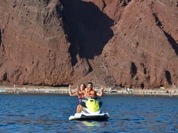 Santorini: crociera sulle spiagge vulcaniche con moto d'acqua