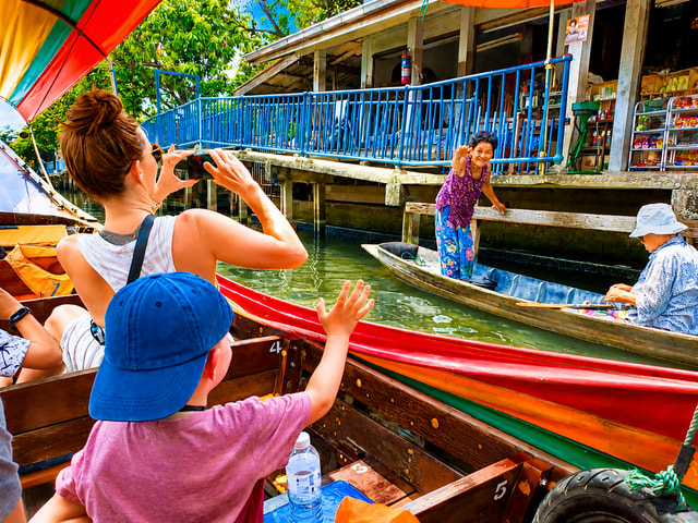 Bangkok: 3-hour JOY Thonburi Canal+Poomjai Garden+Talat Phlu