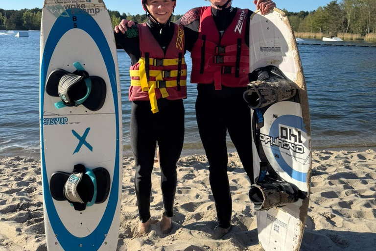 Berlin: Bike Tour into the nature with Wakeboard option Berlin: Guided Gravel Bike Tour with Wakeboard Session