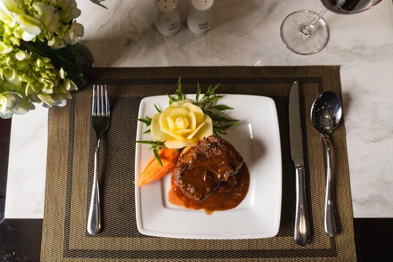 2-Day Peaceful in Bai Tu Long Bay with Luxury Cruise