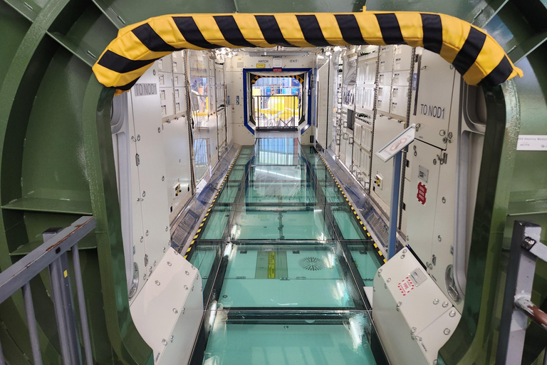 Seattle: Boeing Factory Tour and Future of Flight