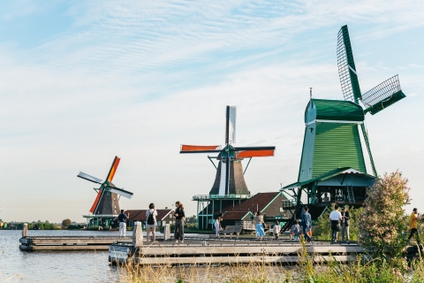 From Amsterdam: Zaanse Schans, Edam, & Marken Full-Day Trip Tour in Spanish