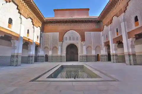 Marrakech Heritage: Madrasa, hemmelig have og medina-tur
