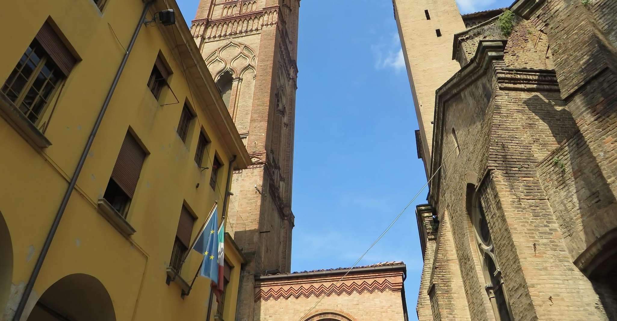 Bologna - Altstadt Private historische Wanderung - Hizvo