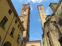 Bologna - Visite privée historique de la vieille ville - Hizvo