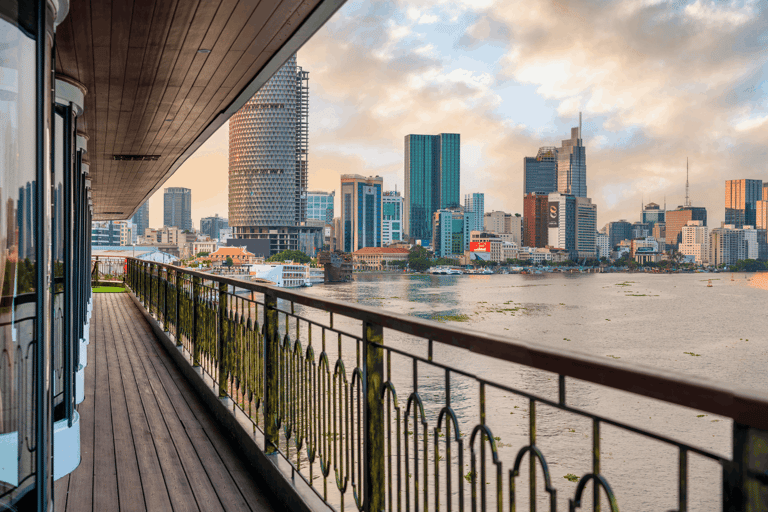 Ho Chi Minh City: Sunset Cyclo and Dinner Cruise Tour Sunset Cyclo and Premium Dinner Cruise