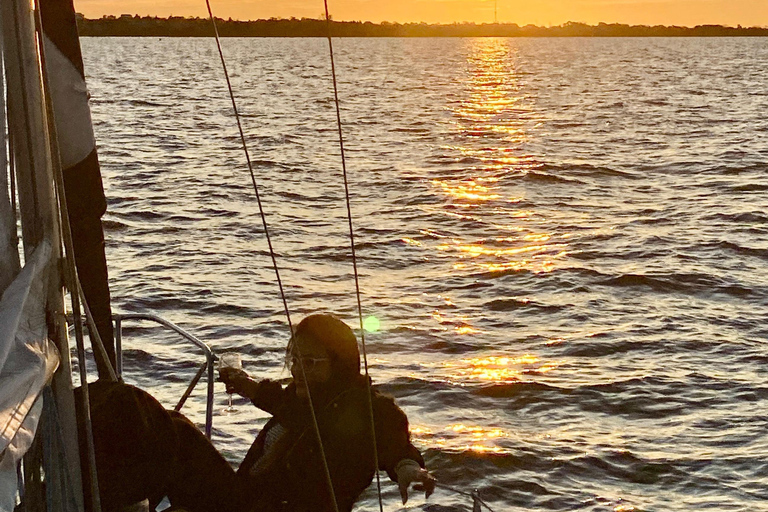 Buenos Aires: prywatny rejs żaglówką z transferemBuenos Aires: Prywatny rejs żaglówką z transferem