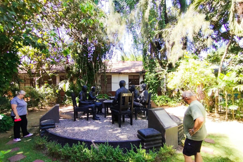 Manille : Visite commémorative de la Marche de la Mort de Bataan de la Seconde Guerre mondialeManille : visite du mémorial de la marche de la mort de Bataan de la Seconde Guerr