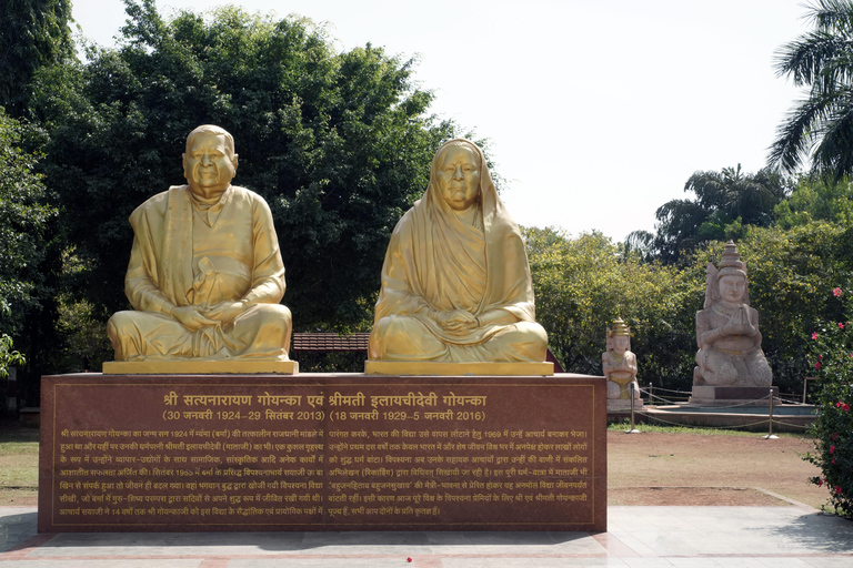 Mumbai: Tour delle grotte di Kanheri e della Pagoda Vipassana Globale