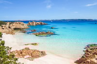 De la Sardaigne, la visite en bateau de La Maddalena Archipelago - Housity