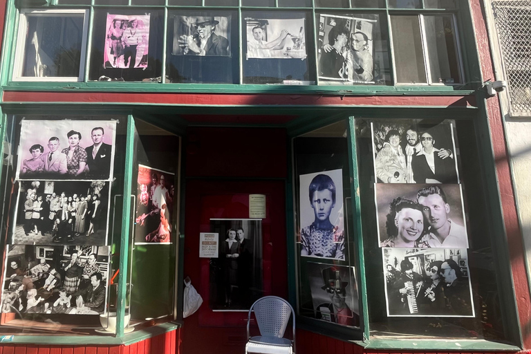 San Francisco: Cirque & the City North Beach Walking Tour