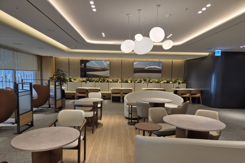 Seul: dostęp do saloników na międzynarodowym lotnisku IncheonOdloty międzynarodowe T2: Sky Hub Lounge (skrzydło zachodnie)