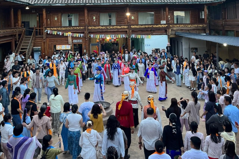 From Kunming: 8-Day Yunnan Private Cultural Tour