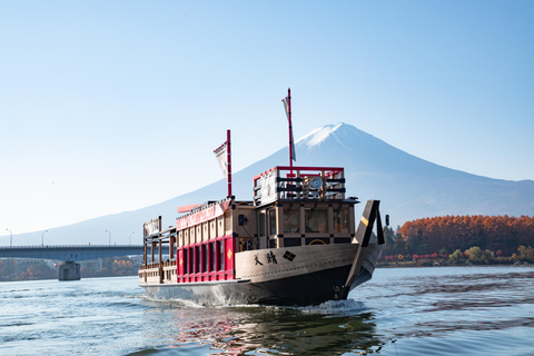 Tokyo: Mt Fuji, Lake Cruise and Noodles Making Experience Spectacular Fuji: Nature & Local Flavors