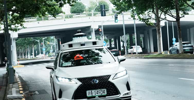 Shanghai: Tech Discovery Tour with Driverless Car Ride photo 2