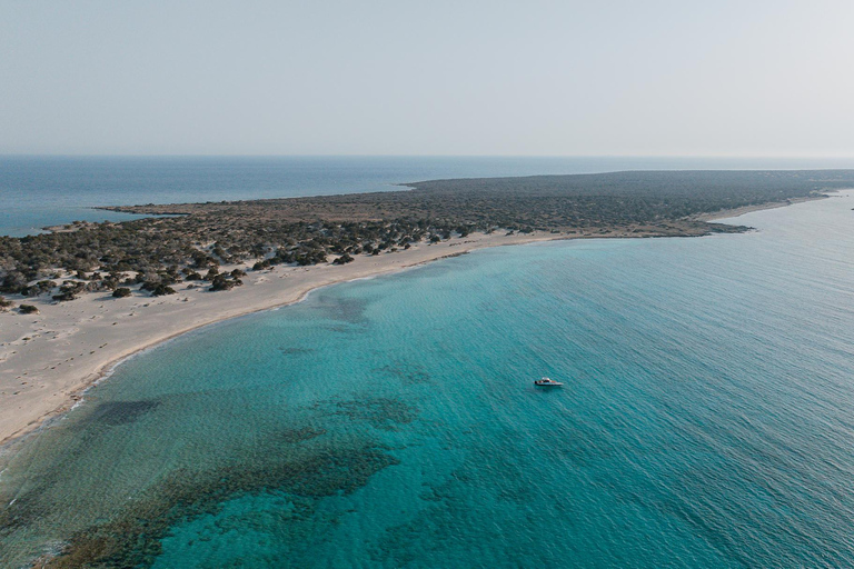 Luxury Yacht Escape from Ierapetra:Transfer & Meals Included Ierapetra: Paradise escape with luxurious yacht & transfer